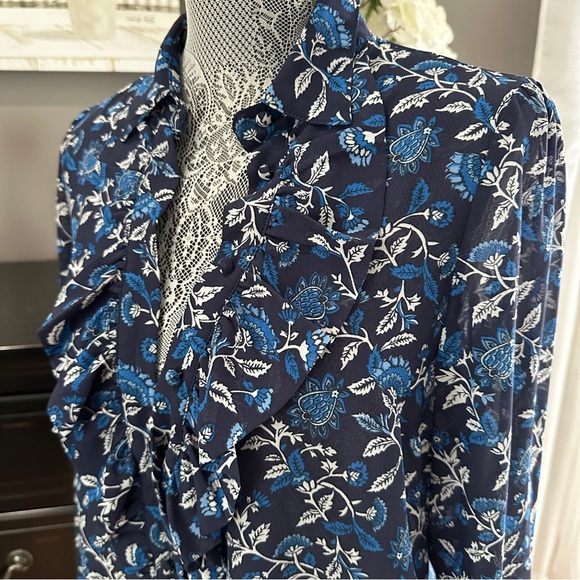 MICHAEL Michael Kors Navy Floral Ruffle Button Blouse Size Medium - Picture 3 of 16